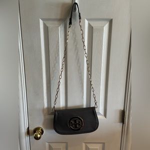 Tory Burch reva flap purse